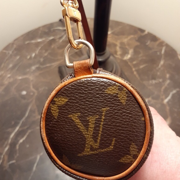 Louis Vuitton Pochette Papillon - Picture 3 of 8